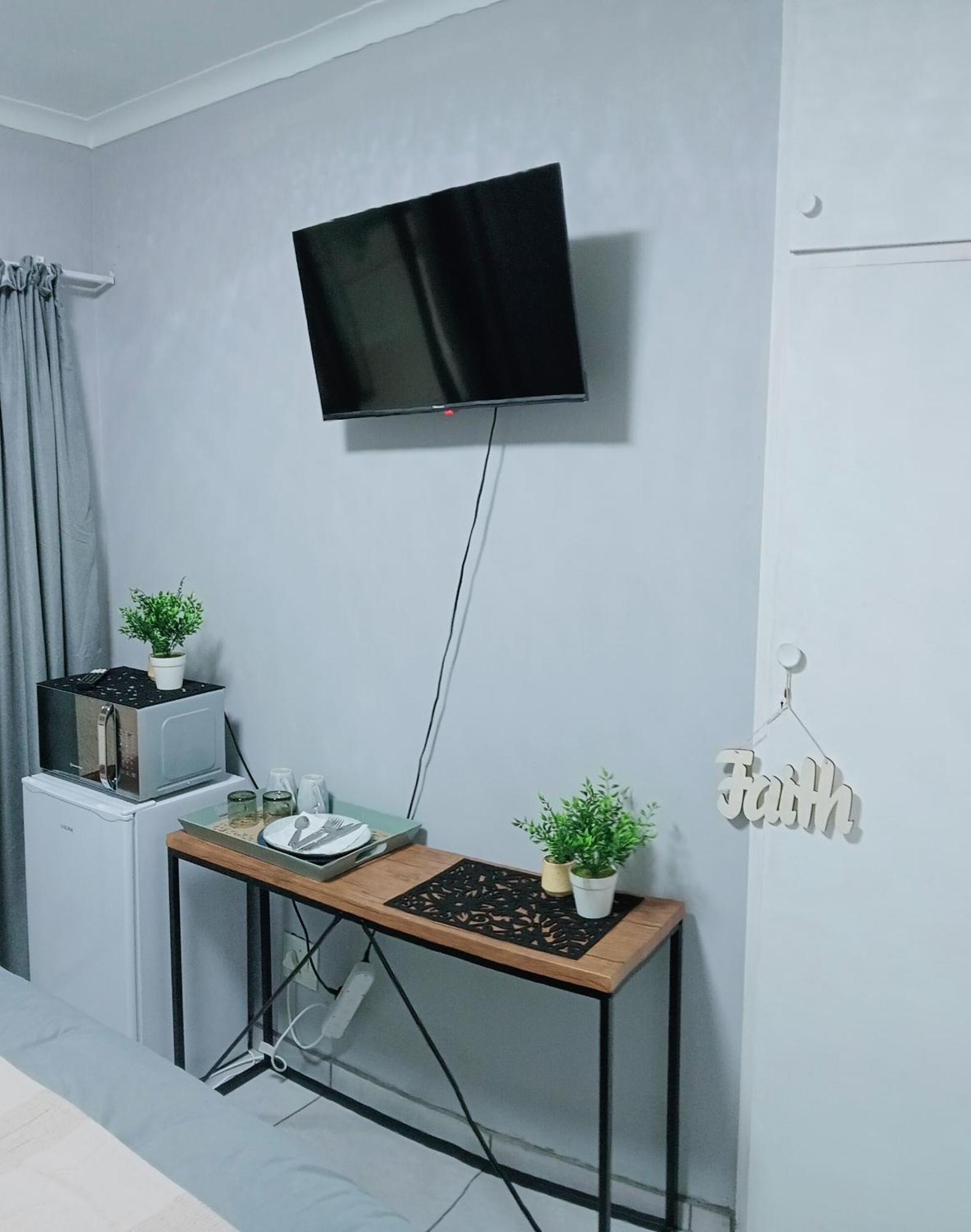Apartmán Be Our Guest Near Or Tambo International Airport Boksburg Exteriér fotografie